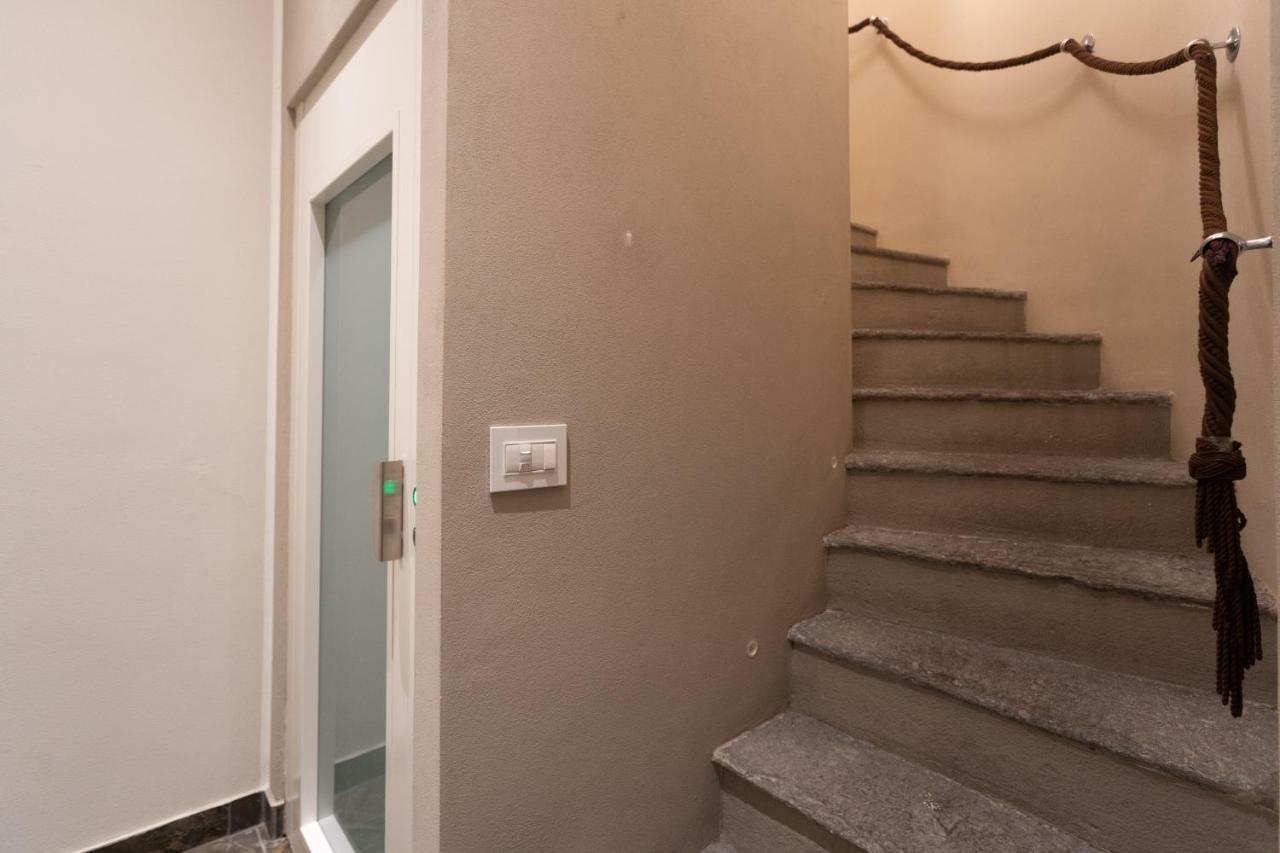 White Suite With Private Terrace By Rent All Όπως Εξωτερικό φωτογραφία